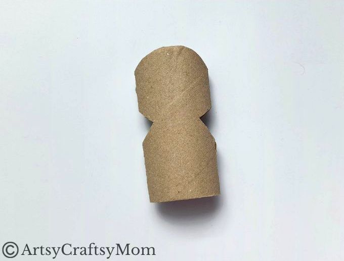 Here's an easy Toilet Paper Roll Reindeer Craft for kids to make this season. Go ahead & make a full set, so Santa can proceed on his journey!