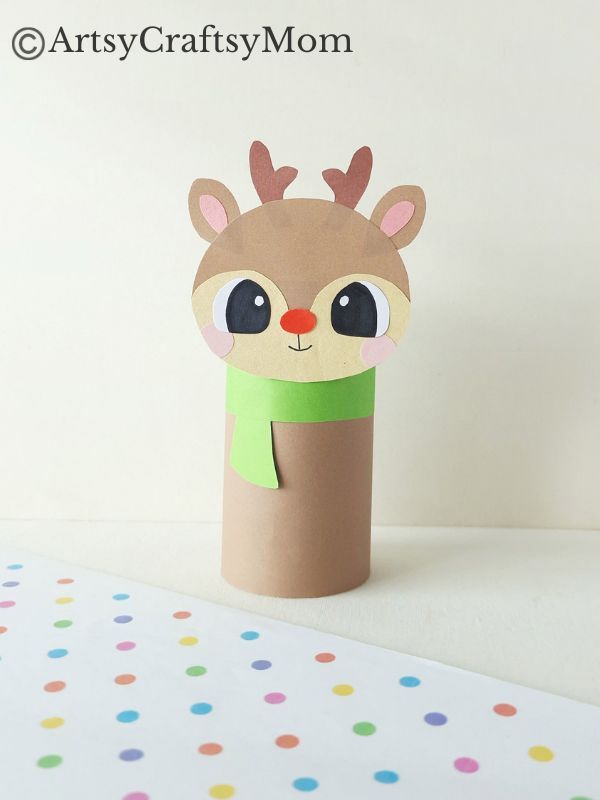 We can't get over how absolutely adorable this Toilet Paper Roll Rudolph craft is! Easy and fun for kids of all ages to make and play with.