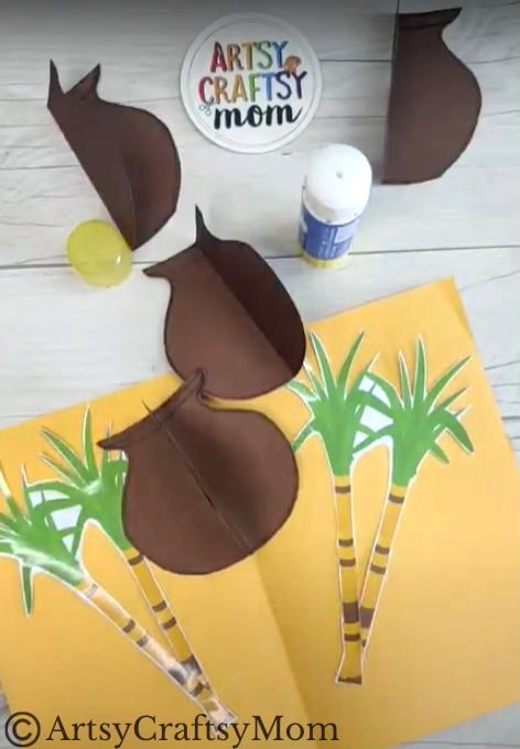 Here's an easy DIY 3D Popup Card for Pongal that kids can make by themselves! Features a Pongal pot with overflowing rice and bamboo decor!