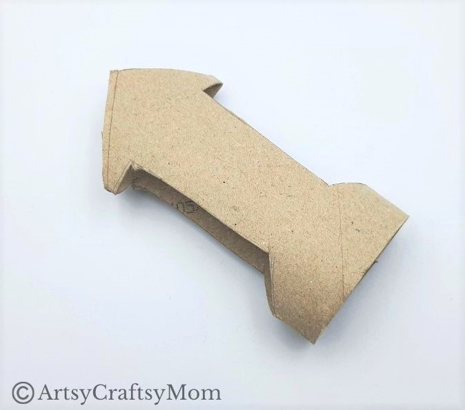This Bright and Colorful Toilet Paper Roll Rocket Craft is the perfect way to make use of any empty paper rolls or cardboard tubes lying around!