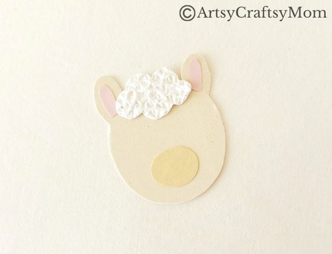 This Pretty Paper Plate Llama Craft for Kids is an easy project for little kids who can experiment with different craft materials to decorate their llama!