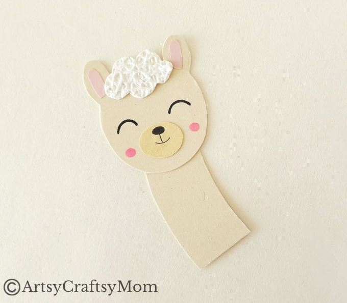This Pretty Paper Plate Llama Craft for Kids is an easy project for little kids who can experiment with different craft materials to decorate their llama!