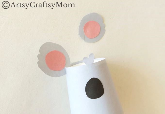 Turn an empty paper cup into this cute little paper cup koala craft for kids! All you need are basic craft supplies and you're all set to begin crafting!